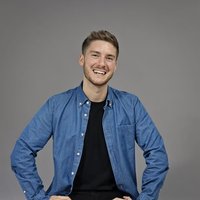 Headshot of Matt Meazey.